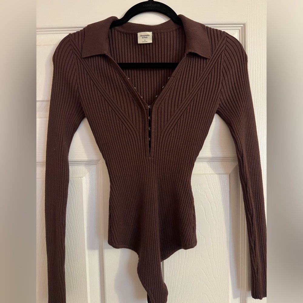 A&F Ribbed Bodysuit 🤎